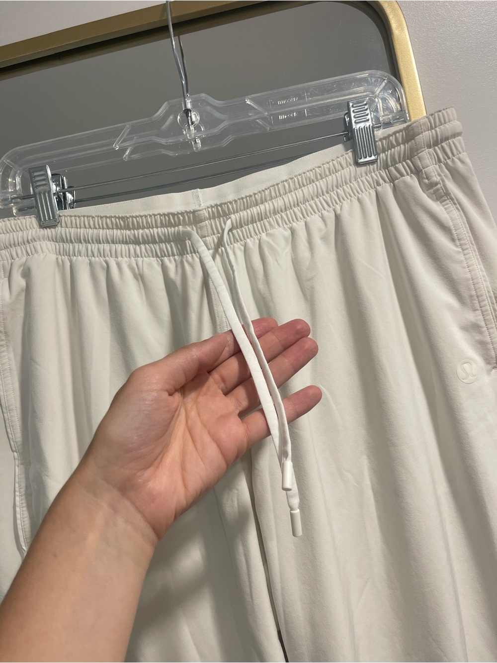 Lululemon Court Rival Wide Leg Track Pant Regular White size 10 - Picture 16 of 16